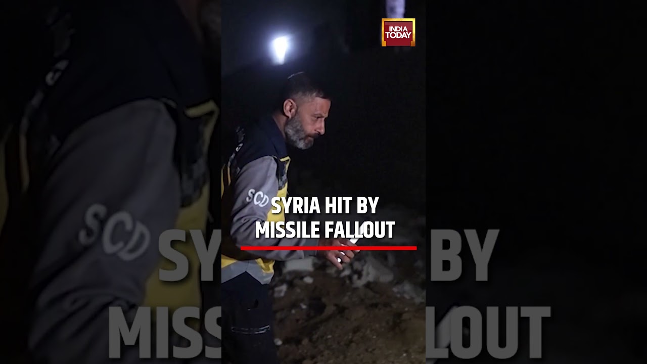 Syria Hit by Missile Fallout &ndash; Explosions & Smoke Reported Across Damascus