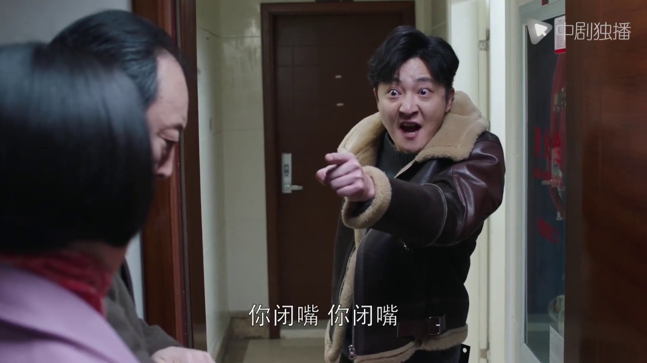 都挺好 ● 抢先看：苏明成提菜刀上门 歇斯底里阻止苏大强结婚