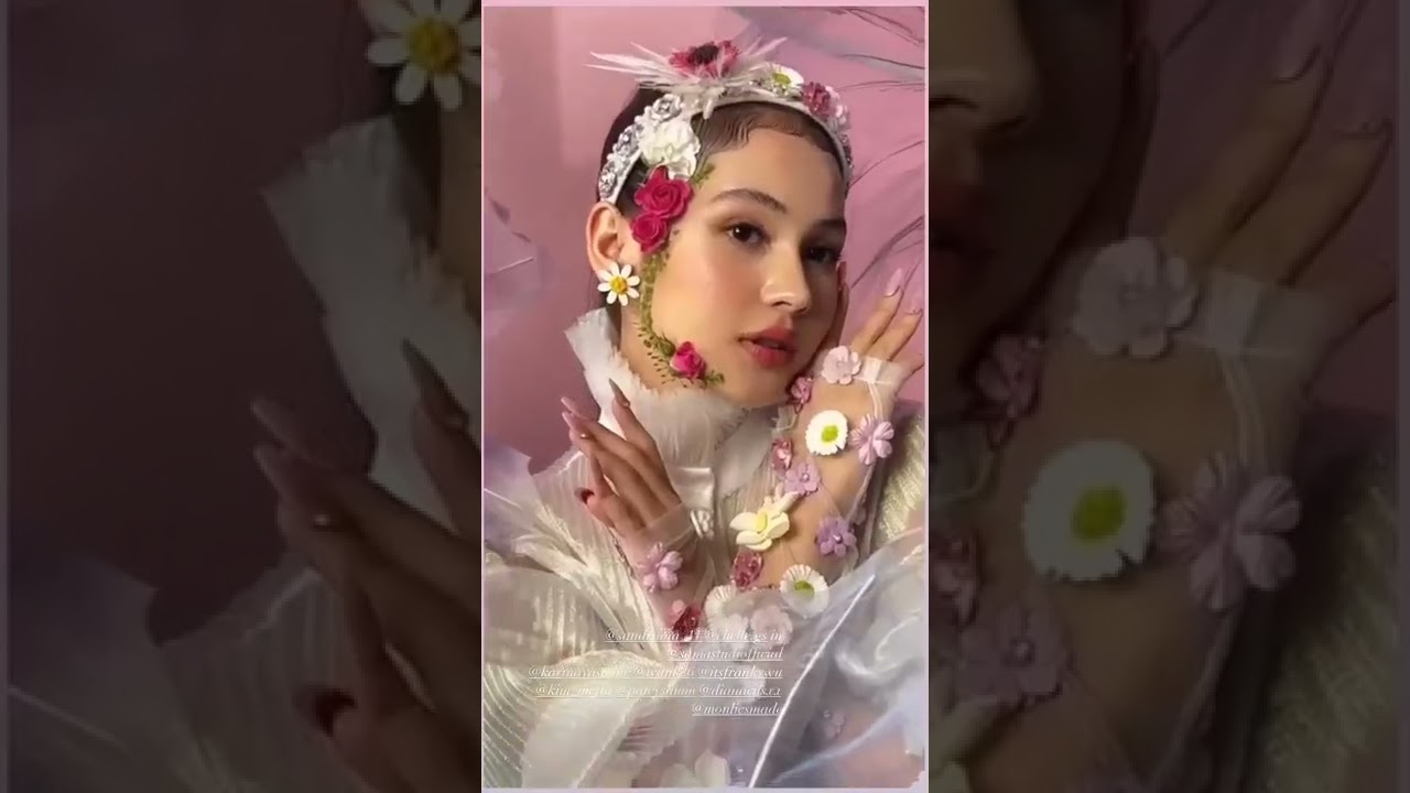 Photoshoot Sandrinna Michelle dan Chelle Kakak adik yang mencuri perhatian 😍... cantik banget 😇