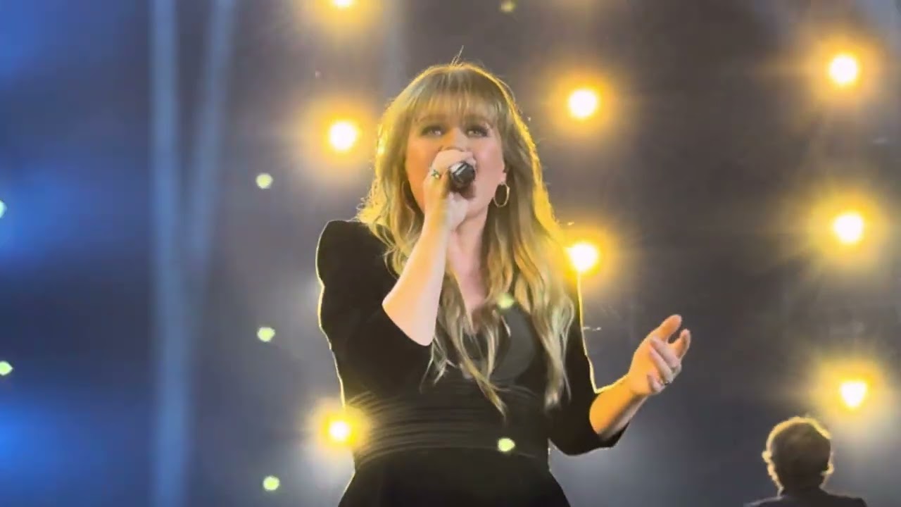 Kelly Clarkson performs Since U Been Gone at The Chemistry Vegas Residency on 2/9/24.