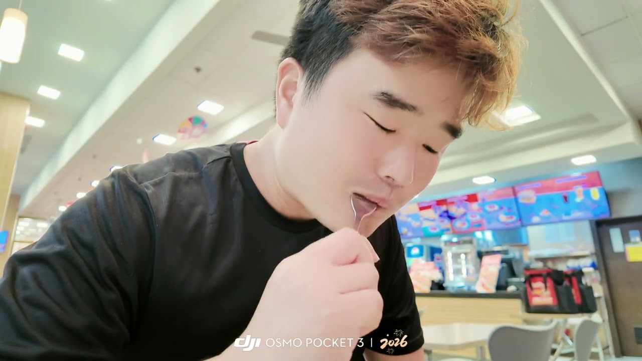 땀끼 jollibee매장에서 치킨먹방