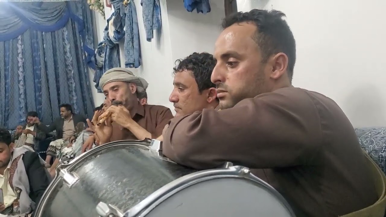 جلسه خاصه من الااغاني الفريده  &افراح ال العصري &ملاح مزماسعد طامع وحفظ الله سعد &