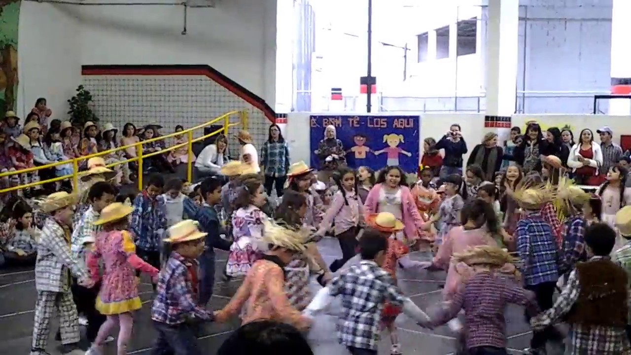 Festa junina Escola Expedicionario Brasileiro