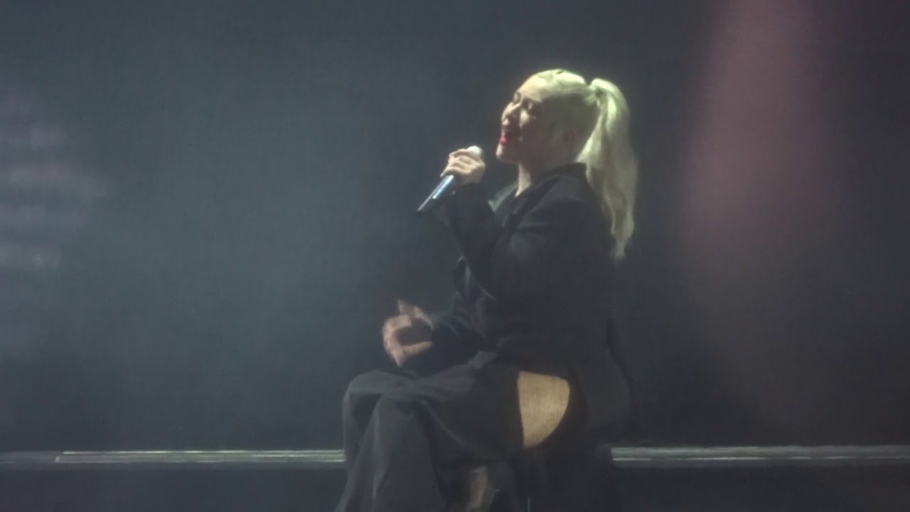 Christina Aguilera - Say Something + It's a Man's Man's Man's World - LIVE in L.A. 2018-10-26