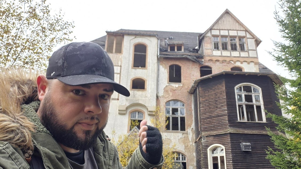 Exploring the Abandoned Johanniter Sanatorium in the German Harz Mountains
