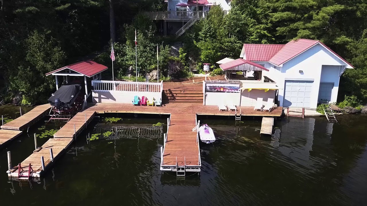 Cottage in Muskoka For Sale Severn River