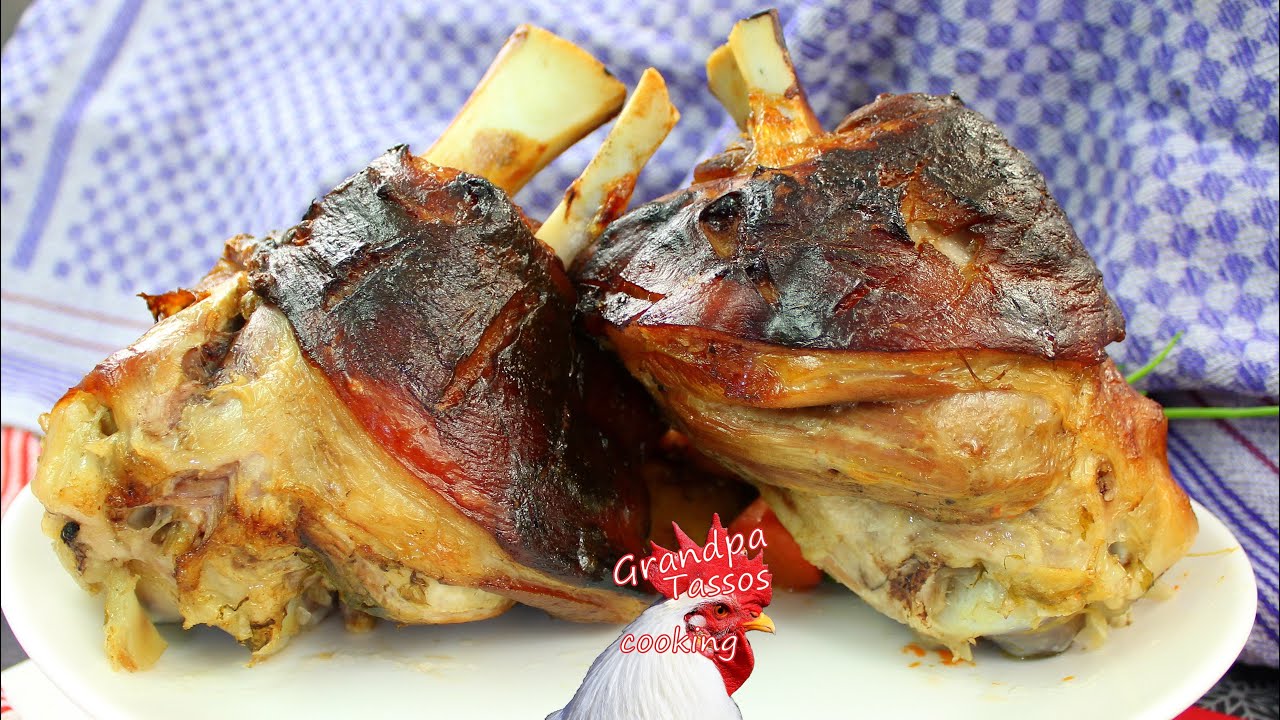 Свиные рульки с запеченным картофелем