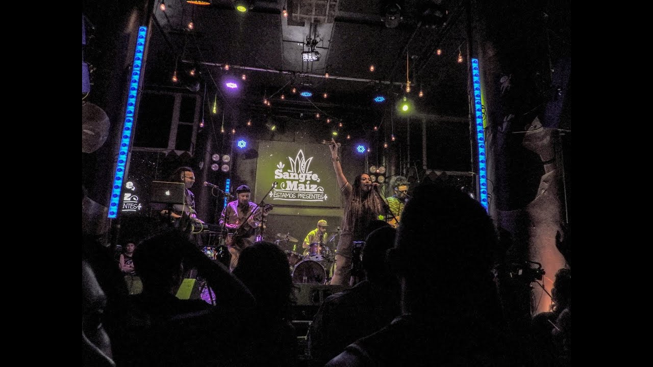 Sangre Maíz XV años (en vivo)
