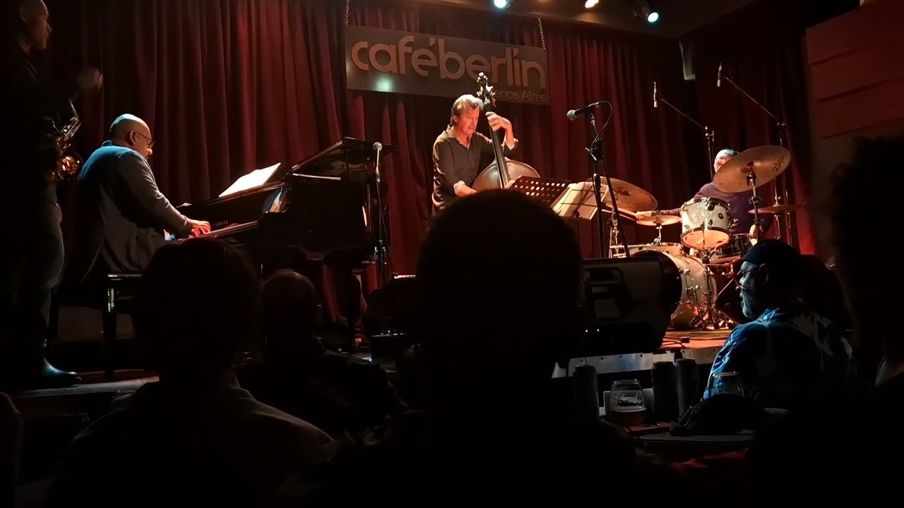 Perd&oacute;name (Gilberto Santa Rosa) - Miguel Zen&oacute;n Arrg. (Caf&eacute; Berl&iacute;n BA)