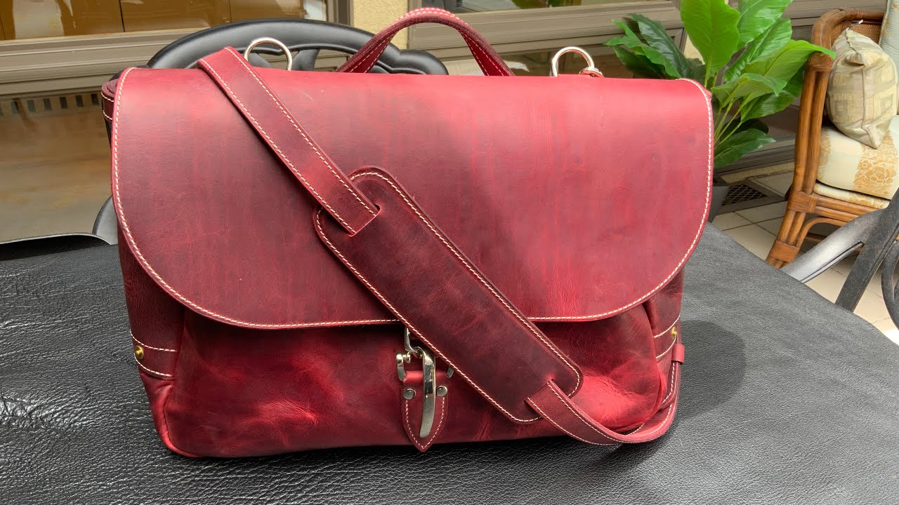 The fantastic Bordeaux Leather Mailbag by Beranleather.com