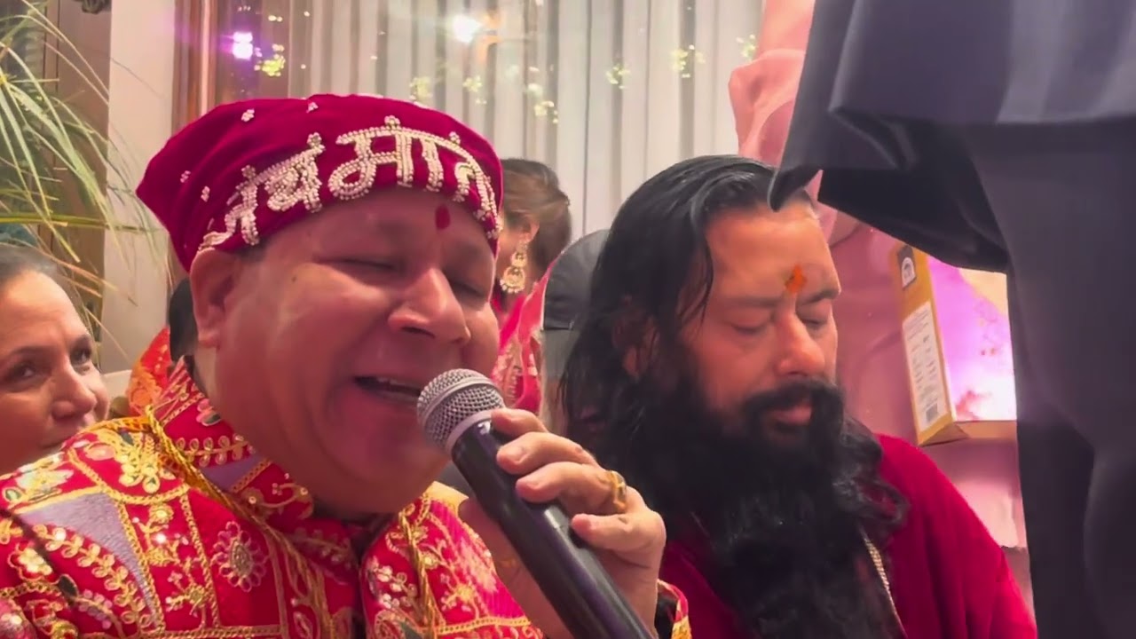 माँ की चौकी जम्मू दर्शन पुजारी जी के साथ जय माता दी जी ❤️🙏❤️🙏
