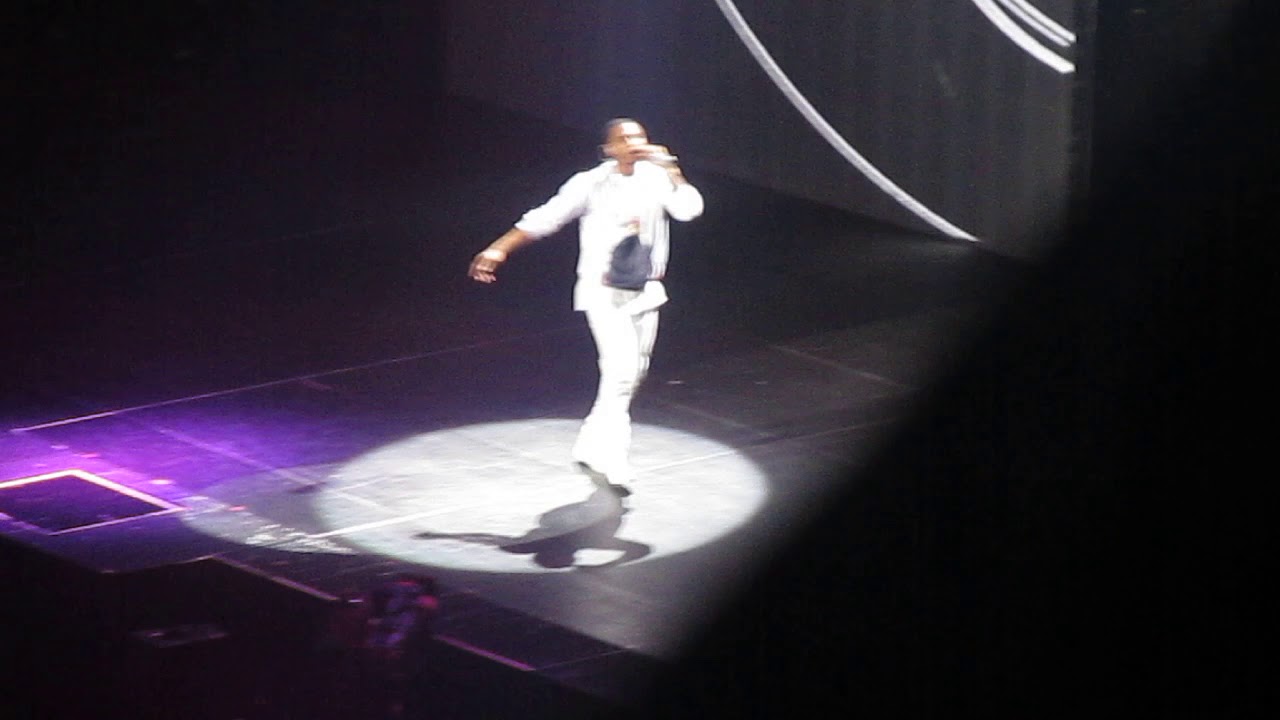 Trey Songz - Bottoms Up Izod Center 2014