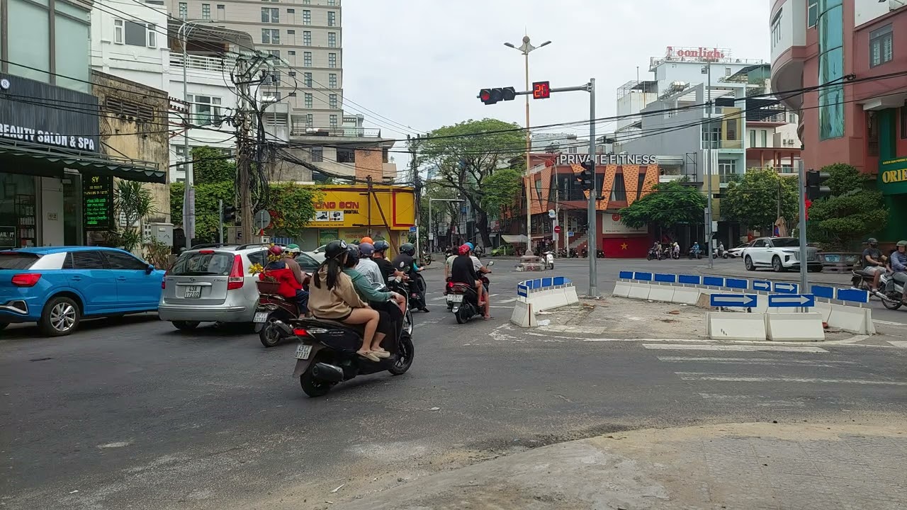 GÓC HOÀNG DIỆU, PHAN CHÂU TRINH, TRẦN QUỐC TOẢN, TRẦN BÌNH TRỌNG NGÀY 29 TẾT | ĐÀ NẴNG 16.2.2026