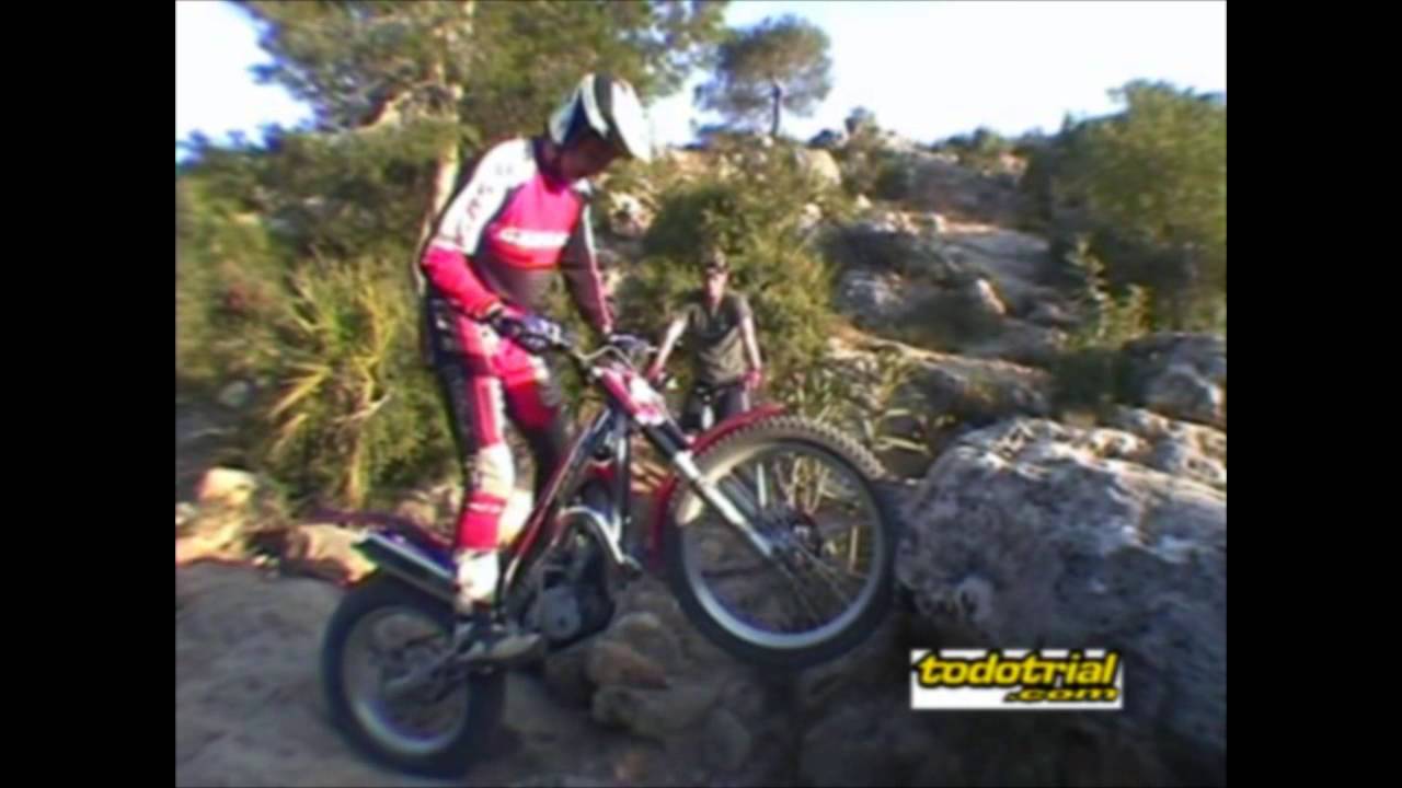 ESCUELA DE TRIAL. ESCALONES.