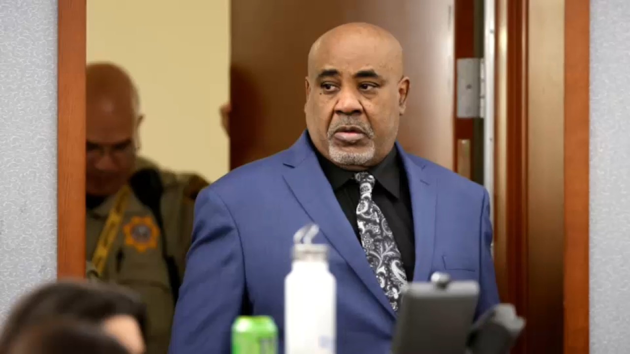 Closing arguments underway in Tupac murder trial