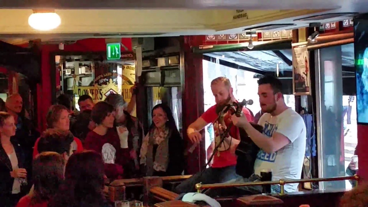 Dublin - Temple Bar District - Irish Pub - Live Music - Part 2