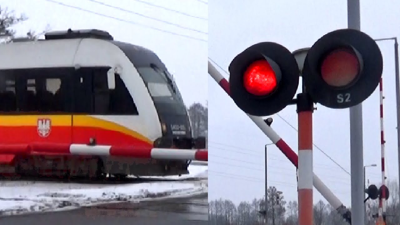 Przejazd kolejowy ul. Lotnicza, Grudziądz (LK207). Zimowy klimat +Rp1 | Polish railroad crossing