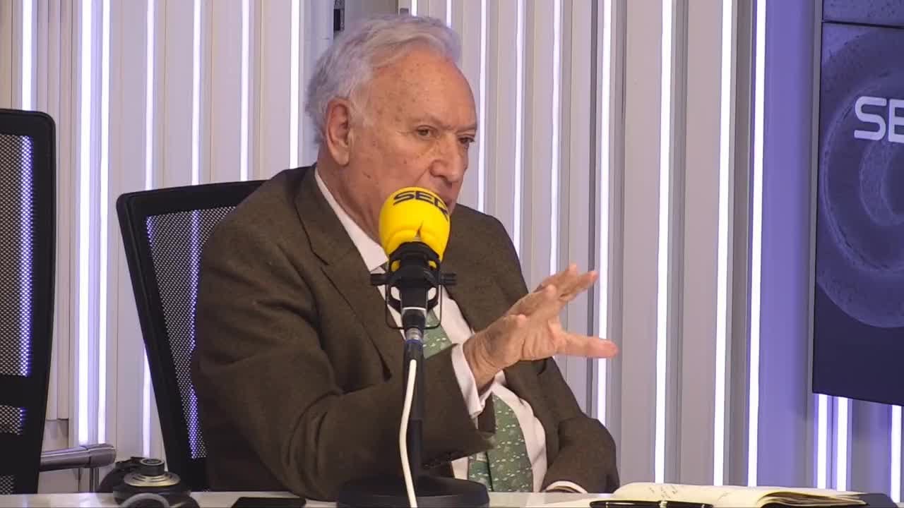 La lección magistral de Margallo sobre geopolítica y las intenciones de Rusia