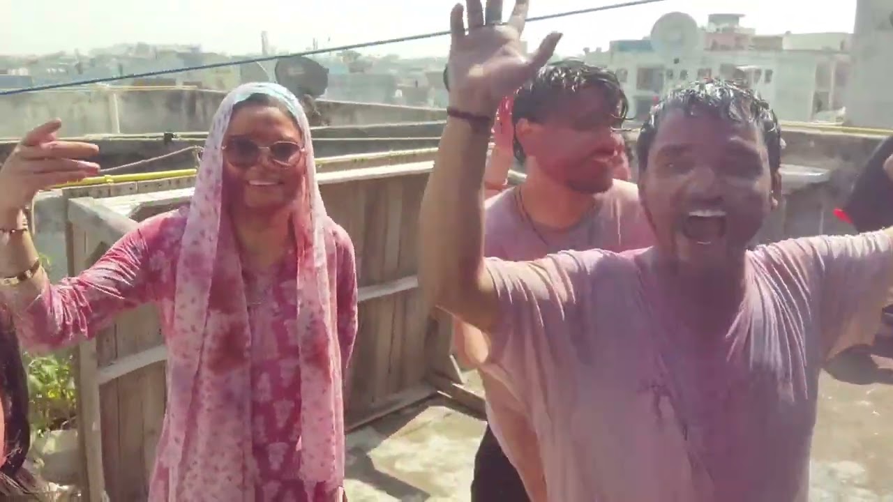 Happy Holi 😂 Celebration With Family 😁.......Video 9