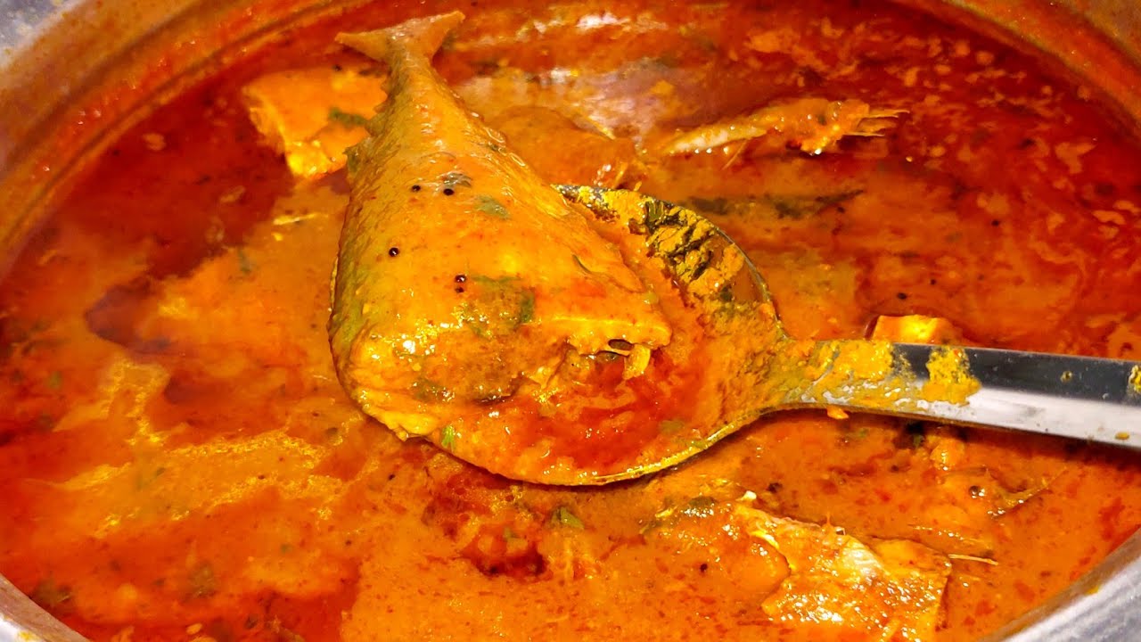 Bangda Fish Curry|Bangalore Style Mackerel Fish Curry @flavoursofbushrakitchen