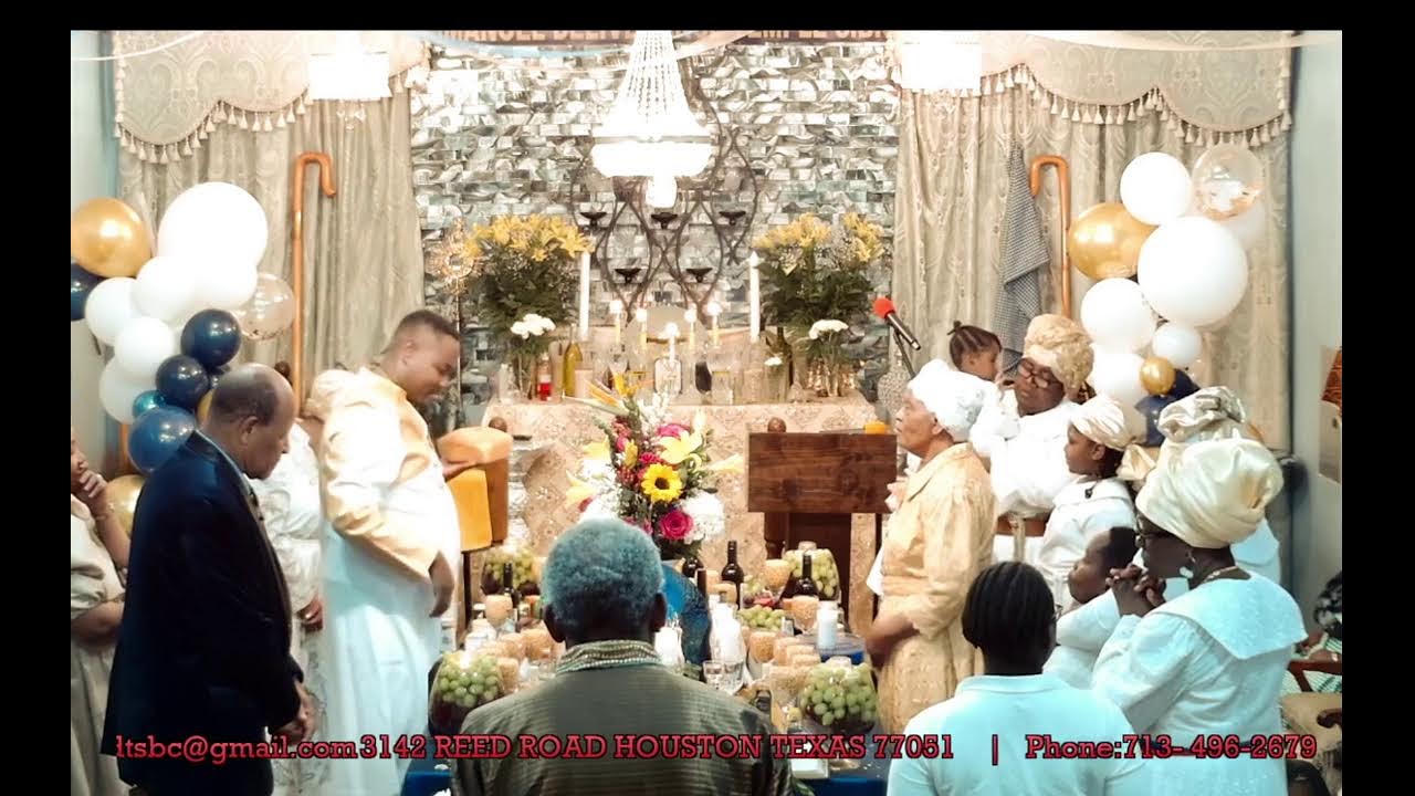 Minister  Patricia Mendoza  80Thanksgiving Service