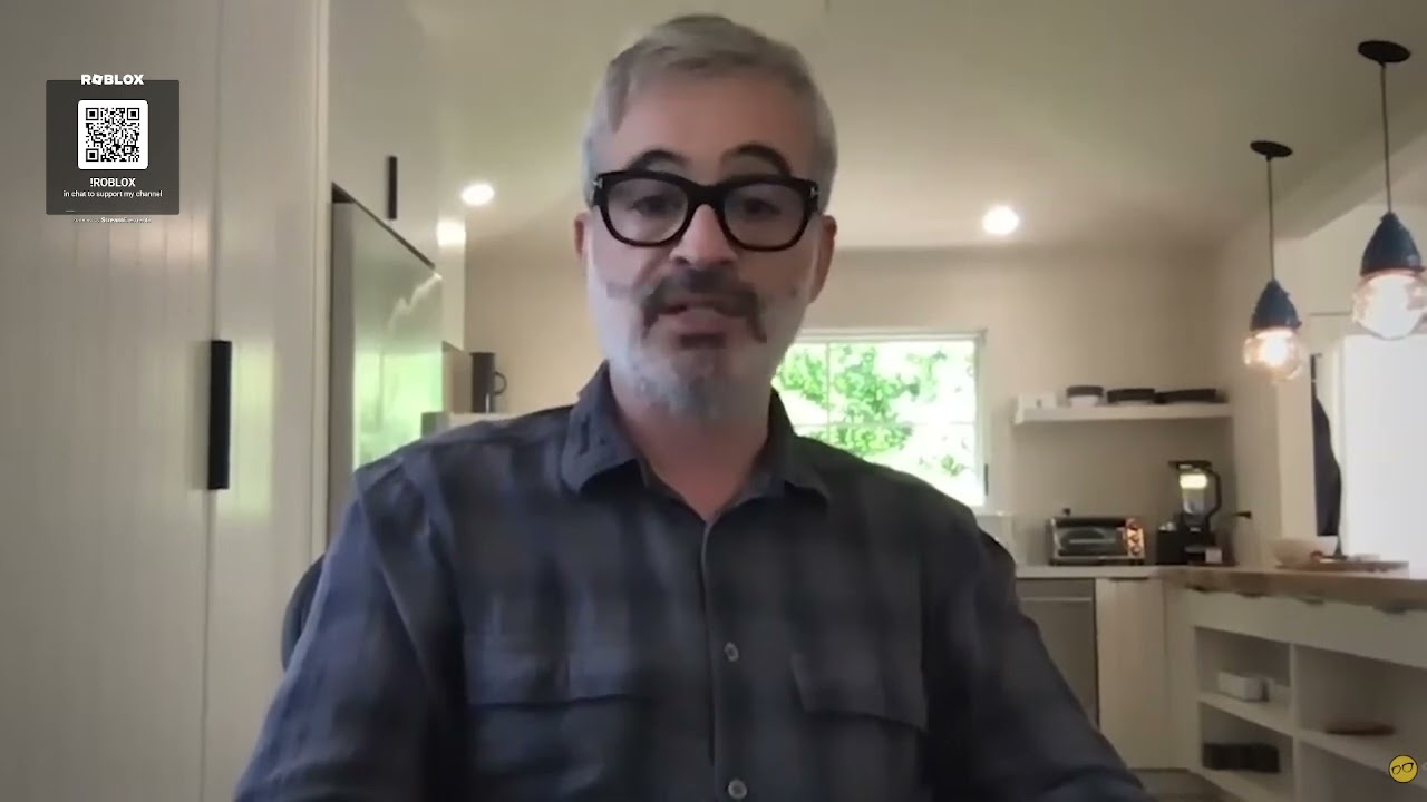 Alex Kurtzman is an activist who does not care about Star Trek!