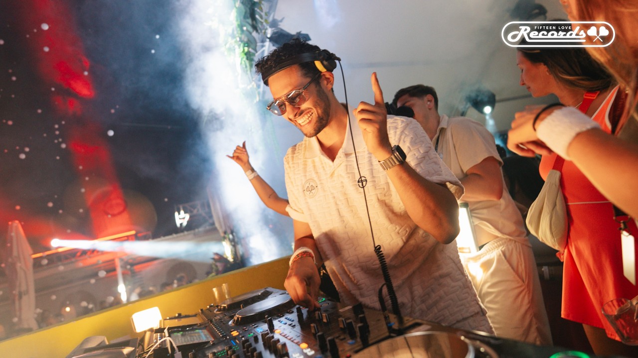 World&rsquo;s biggest Tennis Party | Fifteen Love  - MASILLA (live set)