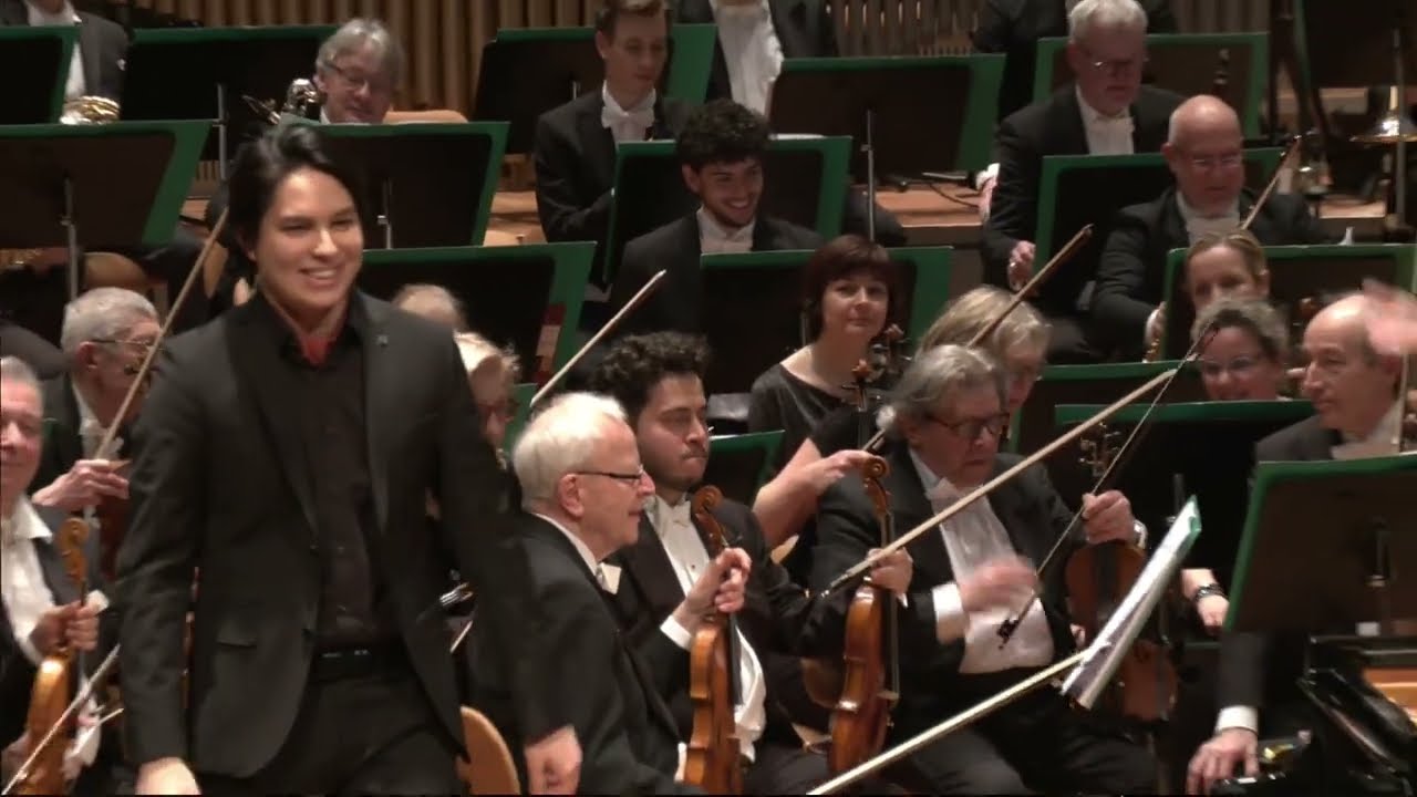 Ron Maxim Huang, Rhapsody for Piano & Orchestra Miss Saigon (Auszug)