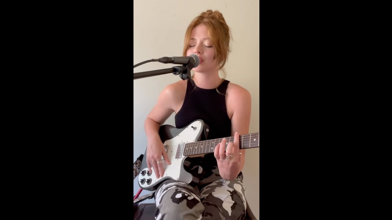 Bad Girl (Usher) Madison Deslandes