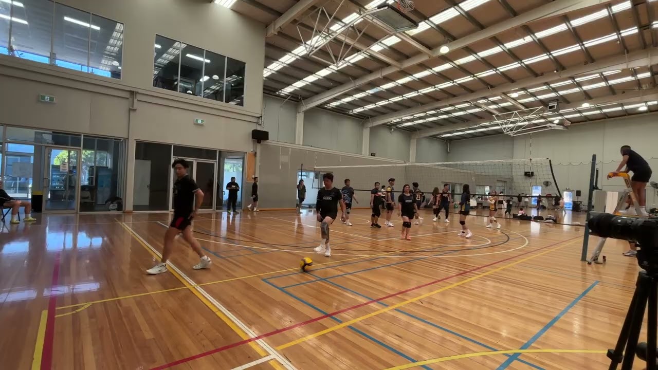 Golden Blues game 4 - set 3