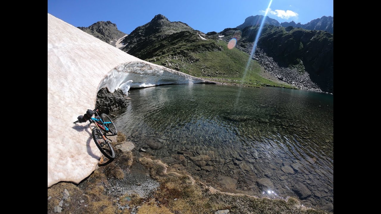 PIRINEOS - Traversée des Pyrénées vtt 10 jours - Tito Tomasi