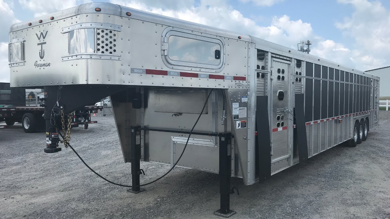 38' Wilson Gooseneck Livestock Trailer