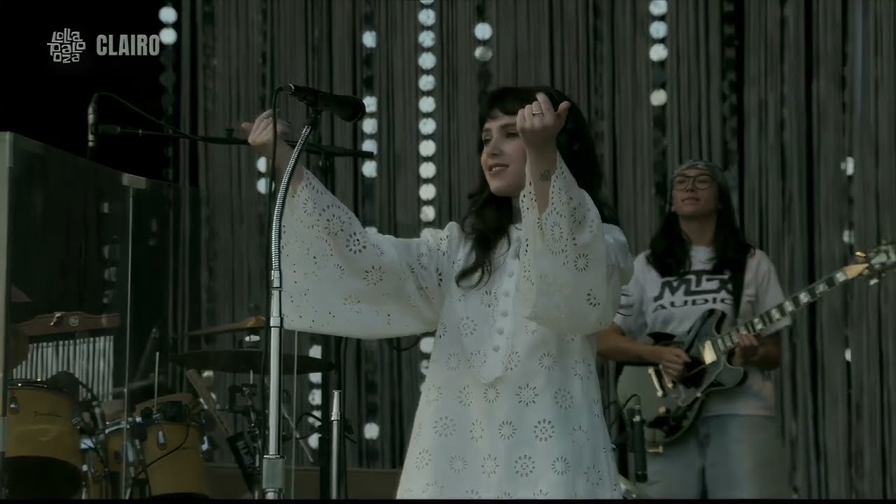 Clairo LIVE @ Lollapalooza 2025 | Full Concert (4K Remastered)