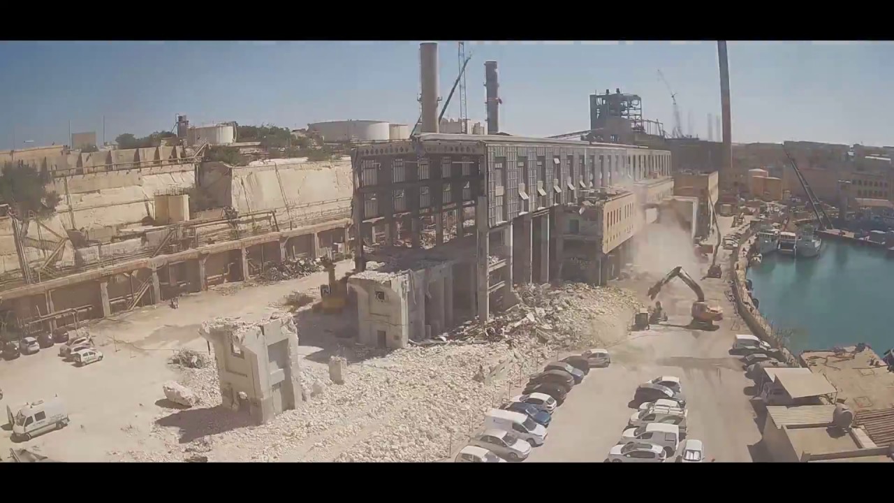 TIMELAPSE - Dismantling the 1953 Marsa Power Station