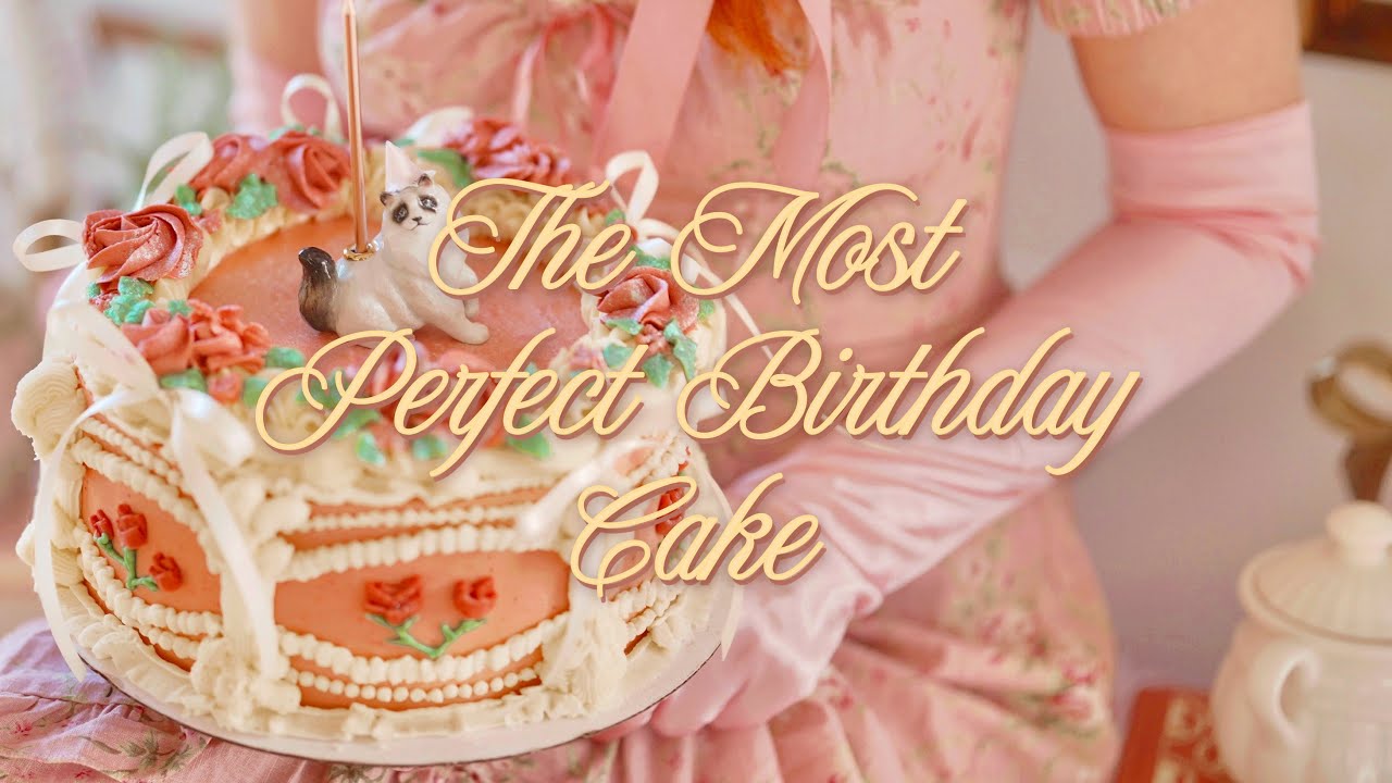 I made my dream birthday cake 🎂 victorian romcom vibes ✨