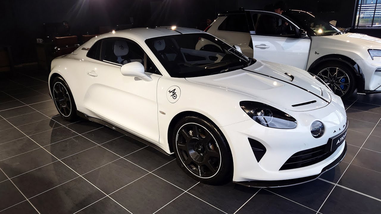 Alpine A110 R 70 70th Anniversary - Blanc Glacier | 4K