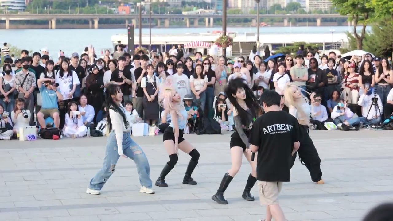 ARTBEAT(아트비트)  |  KISS OF LIFE (키스오브라이프) - Midas Touch | Han River Busking 240519