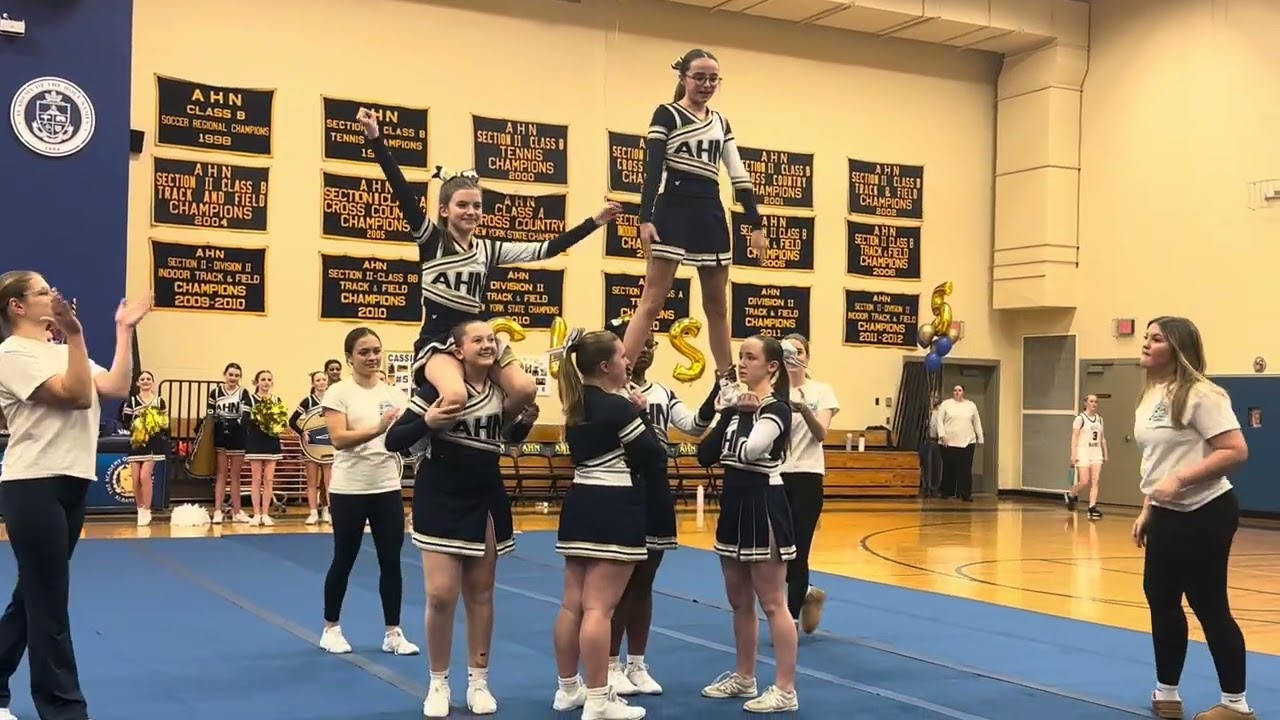 #Cheer Halftime Performance