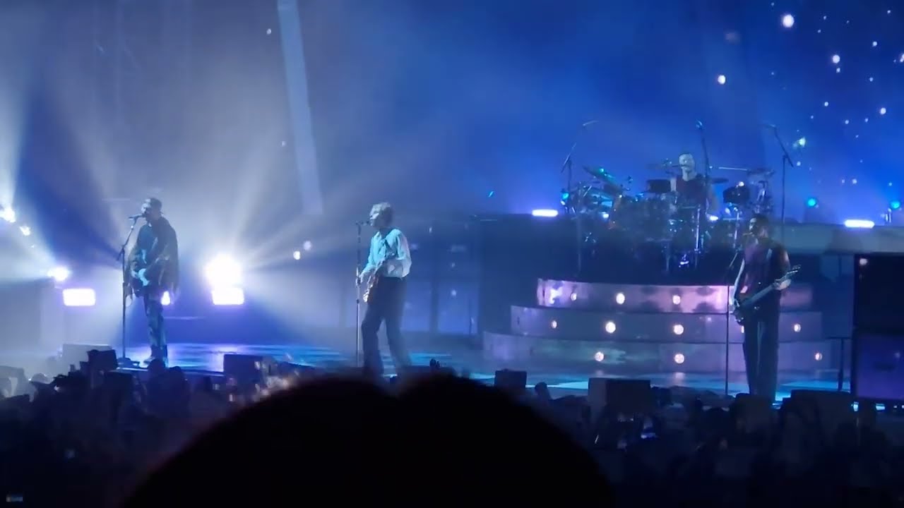 5SOS - Outer Space [Live in Prague] 4K (part 9/10)