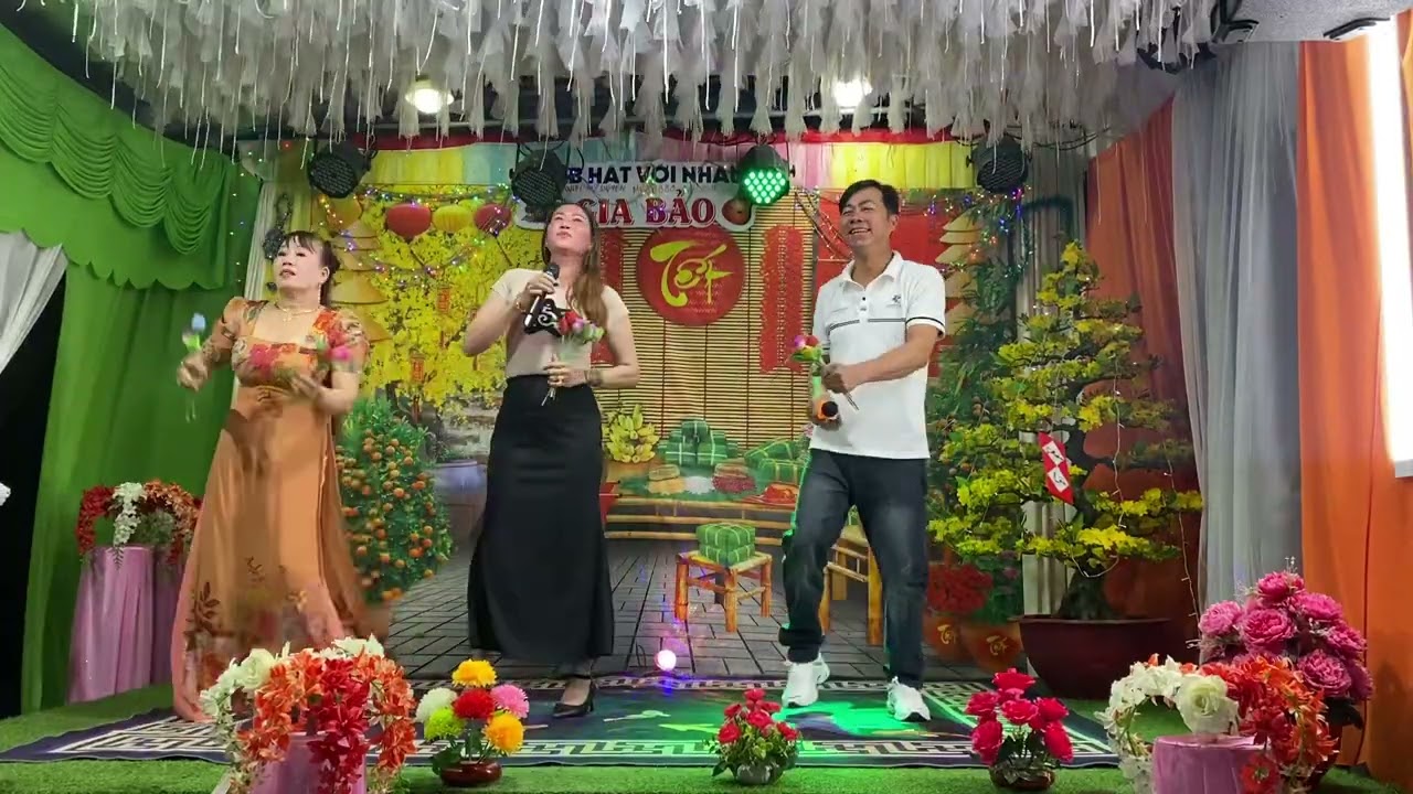 Khánh Duy Ngọc Hoa giao luu Clb Giabao 