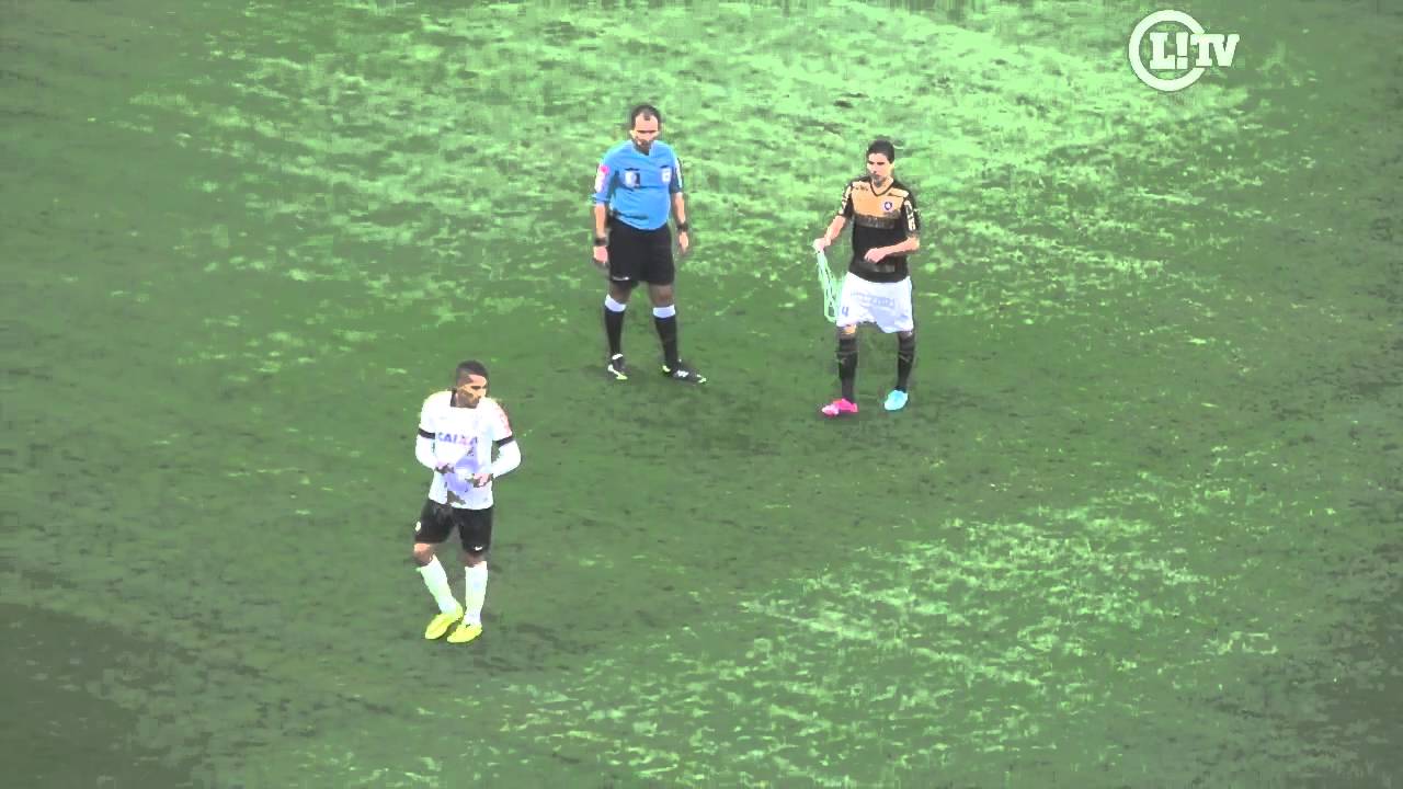 Pipa interrompe jogo na Arena Corinthians