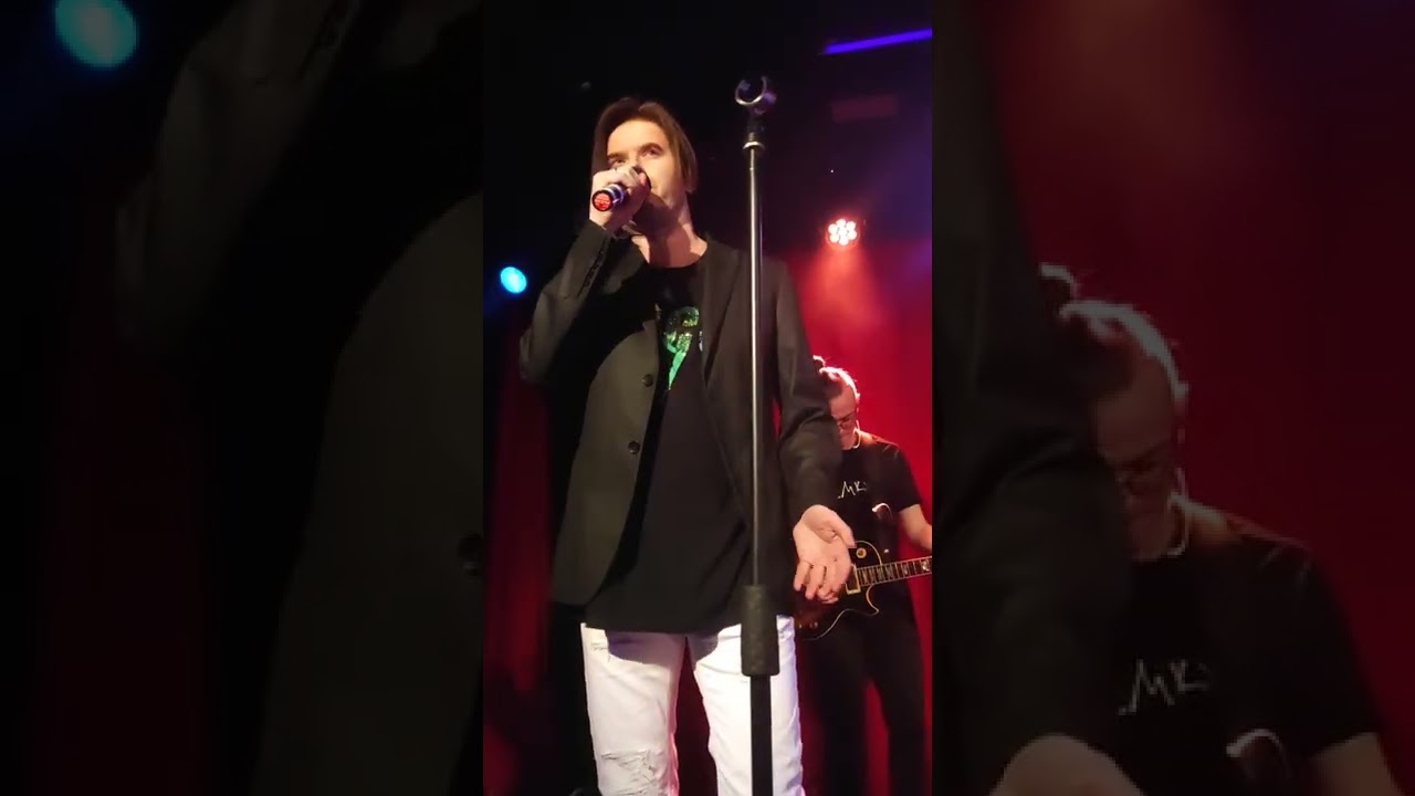 Алексей Романоф и Олег Добрынин - Убегаю. Клуб 