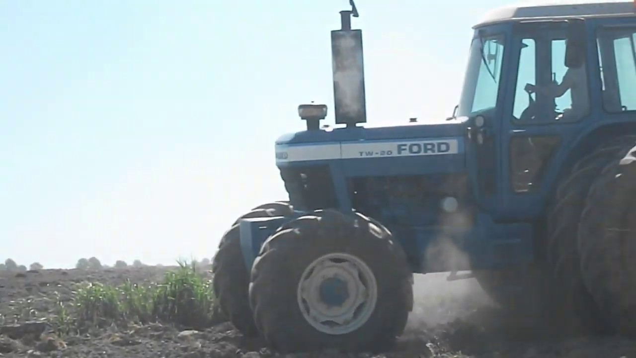 Ford TW-20 4wd Soil Finishing