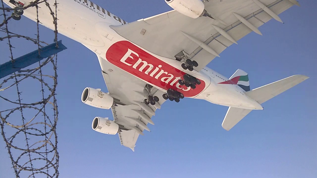 10.02.2017, przylot A380 linii Emirates na Lotnisko Chopina w Warszawie