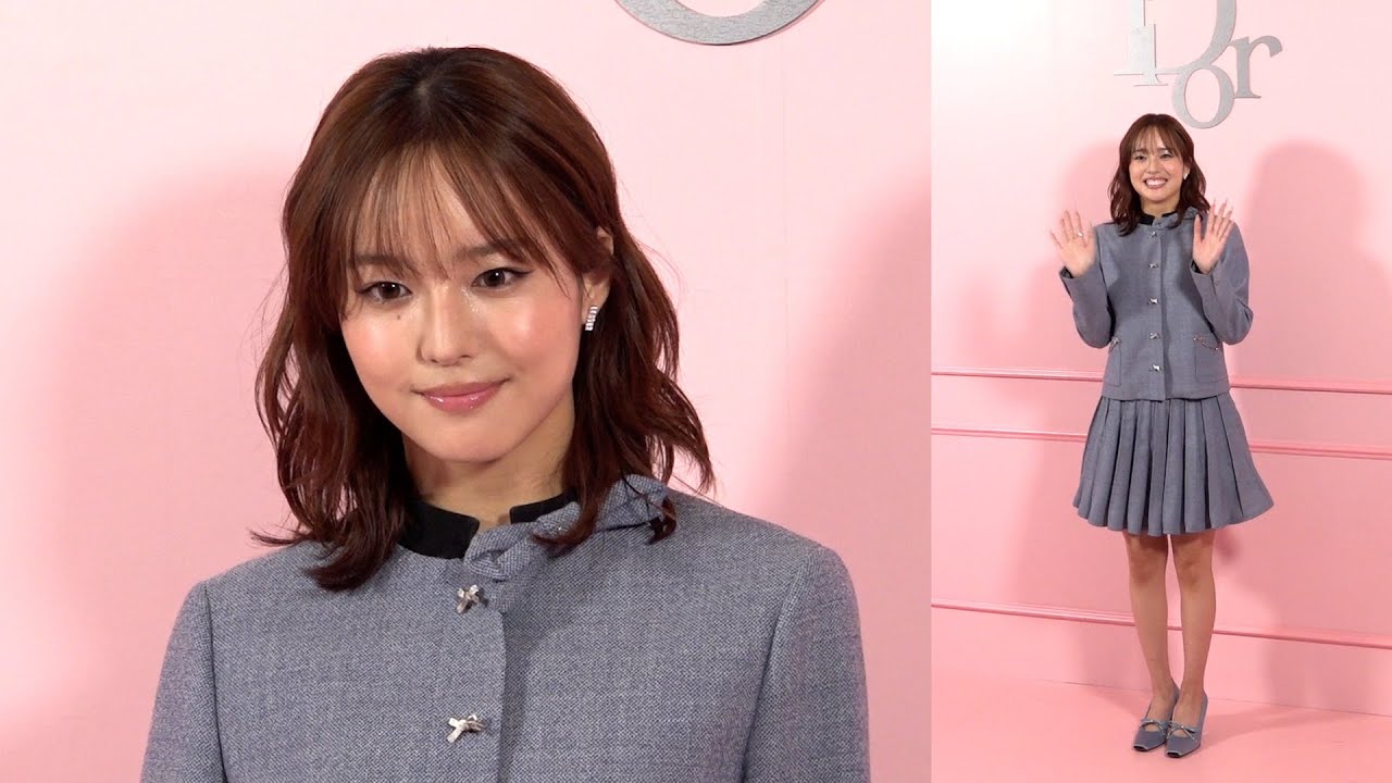 XG・ジュリア、気品あふれるセットアップでディオールイベント来場！“キラキラ”メイクに「お気に入りです」　『「ディオールアディクトキャンディショップ」プレビュー』