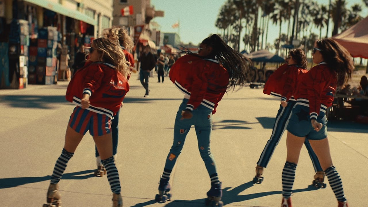 Roll Deep with the #TOMMYXGIGI Rollergirls | TOMMY HILFIGER