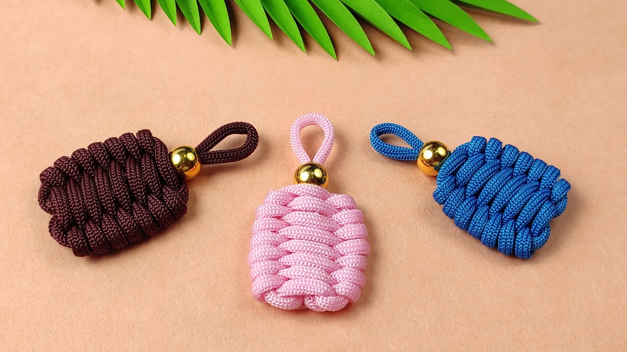 Super Easy Paracord Lanyard Keychain | How to make a Paracord Key Chain Handmade DIY Tutorial #2