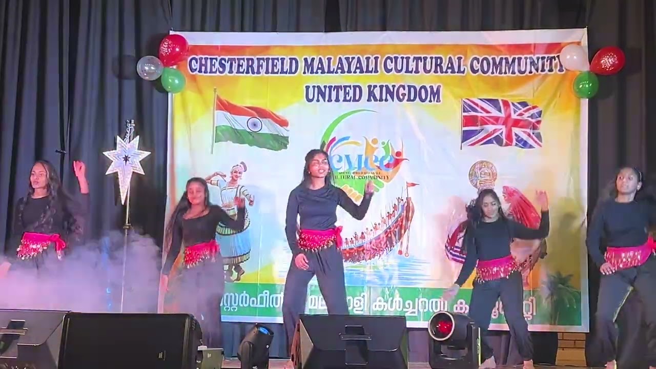 Excellent Dance Performance/Ann Mariya/Riya/Arlet/Feba/Mila.CMCC Christmas new year event..