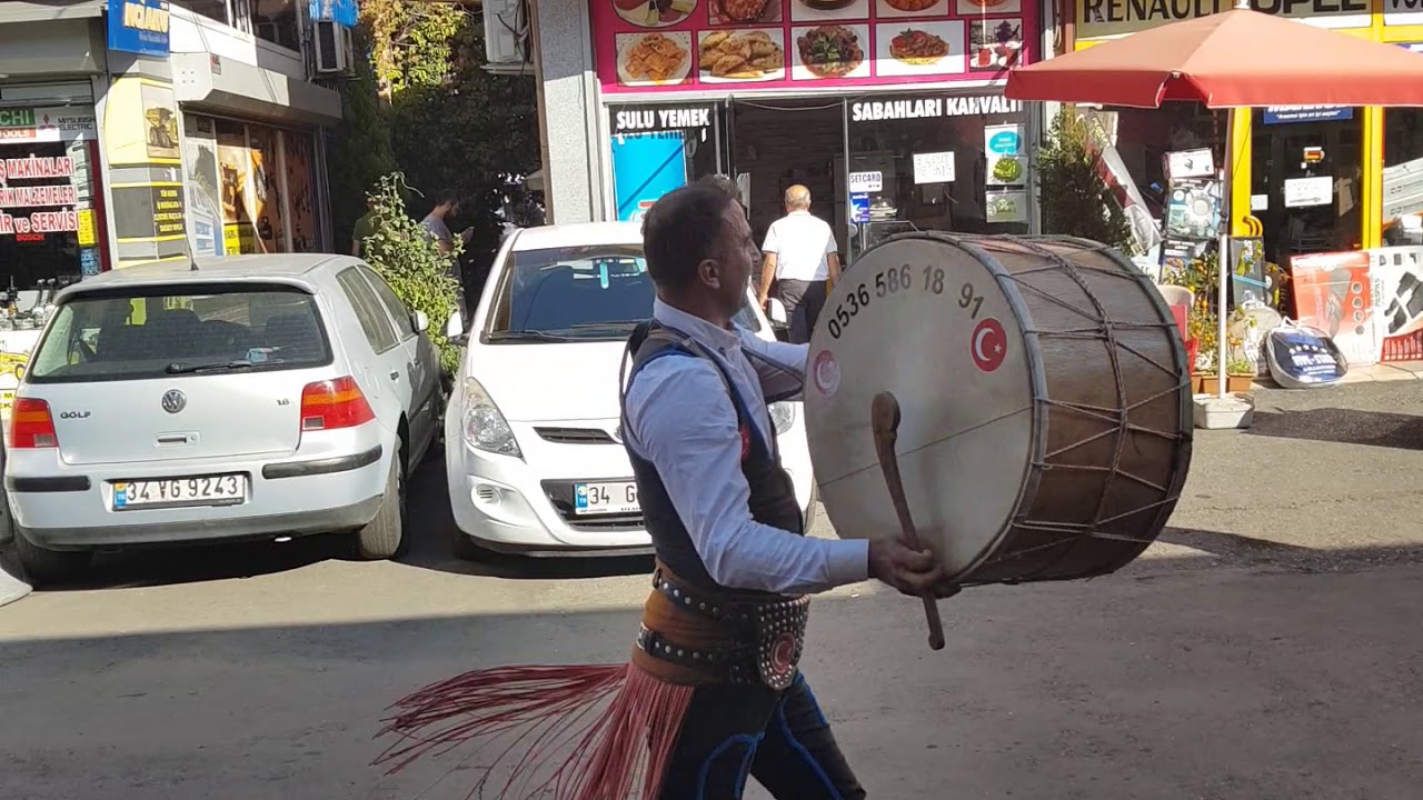 📢📢📣İstanbul ümraniye🎺🎷🎻 oto sanayii 🎧şirin oto 📯🇹🇷ustalarımıza güzel bi eglence🎶🎵🎵☎️