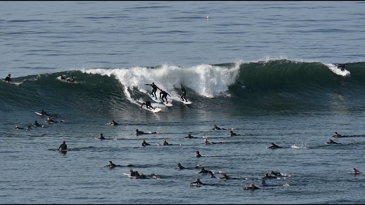 Swamis Surf on a Solid Day... a bit Chaotic on the 1st Swell of the Season (San Diego, Dec-22-24)